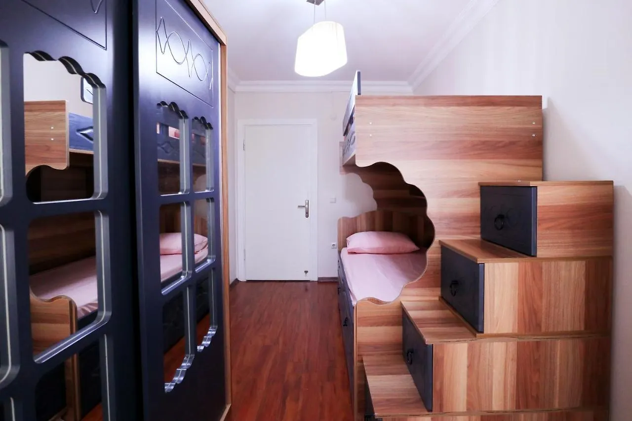 Casa Pahlavy Apartment Istanbul