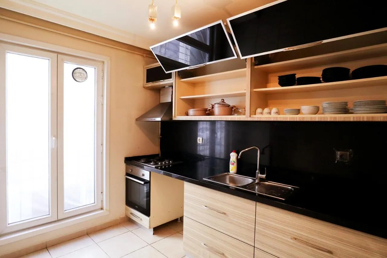Casa Pahlavy Apartment Istanbul